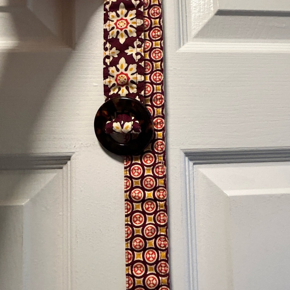 Vera Bradley Belt Medallion Brown Retired Pattern Oval Tortoise Shell